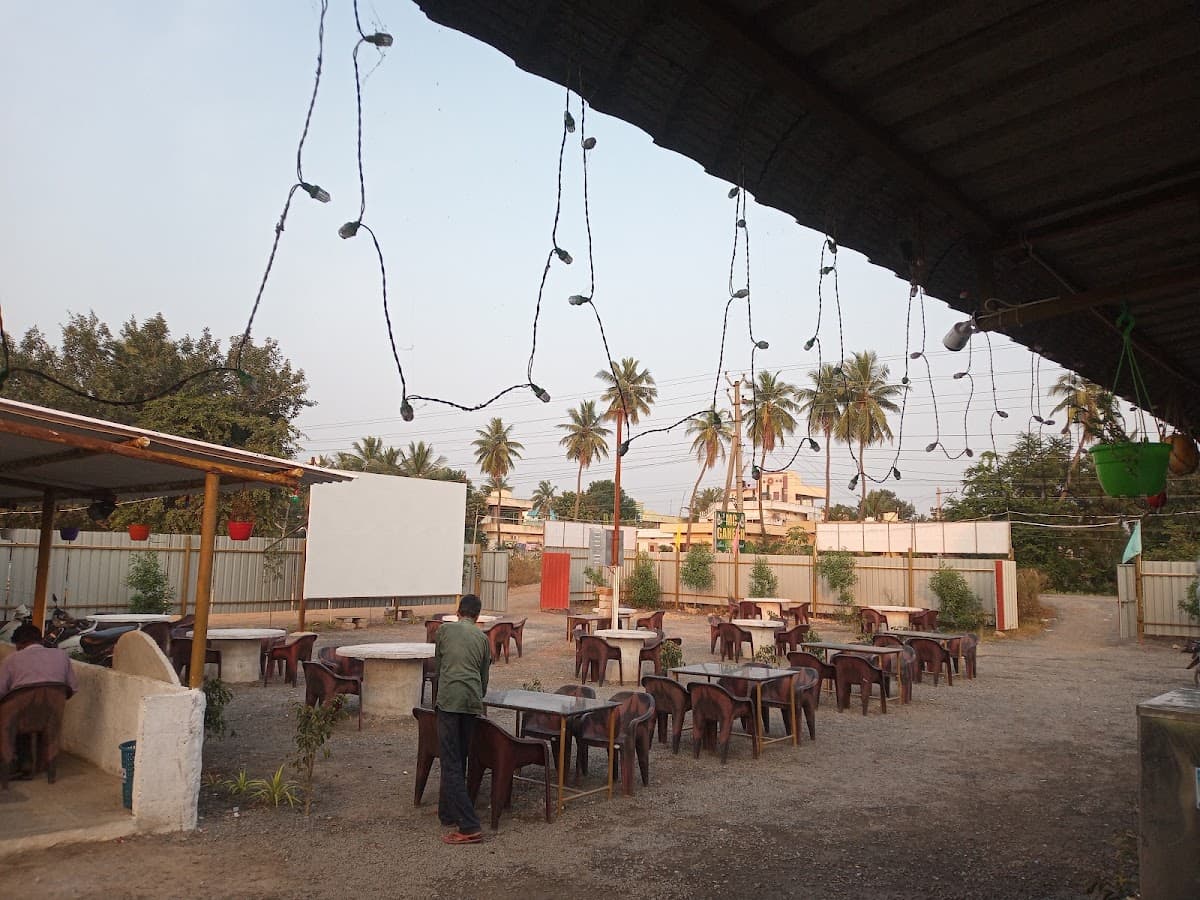 MC's ganesh bar &restaurant — photo by MC's ganesh bar &restaurant