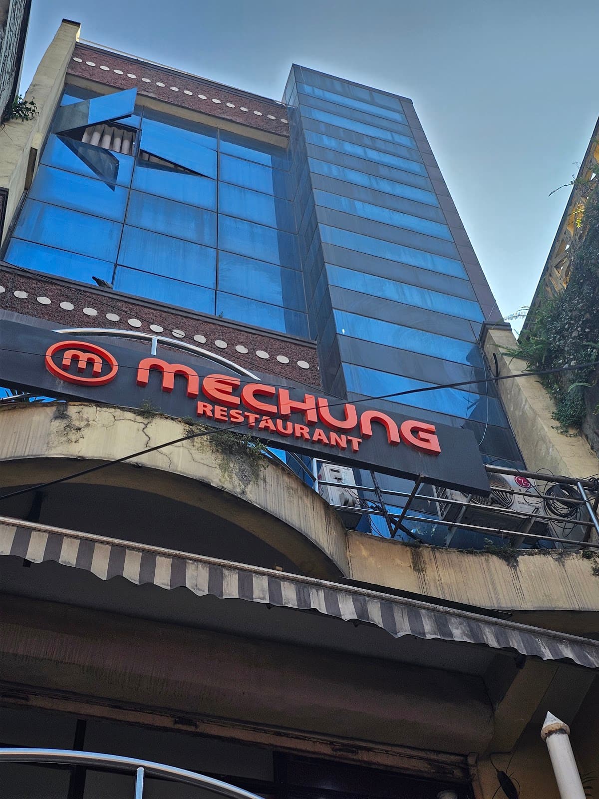 Mechung Restro & Bar — photo by bikash sharma