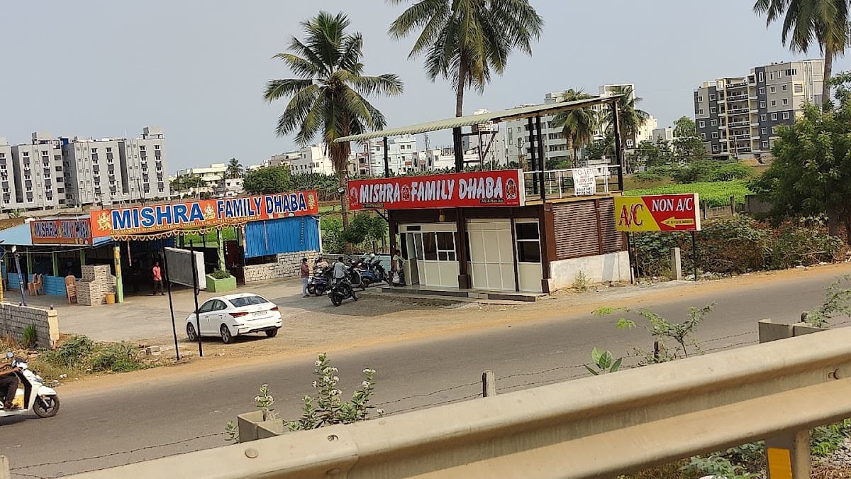 Mishra Family Dhaba AC/Non AC — photo by Mishra Family Dhaba AC/Non AC