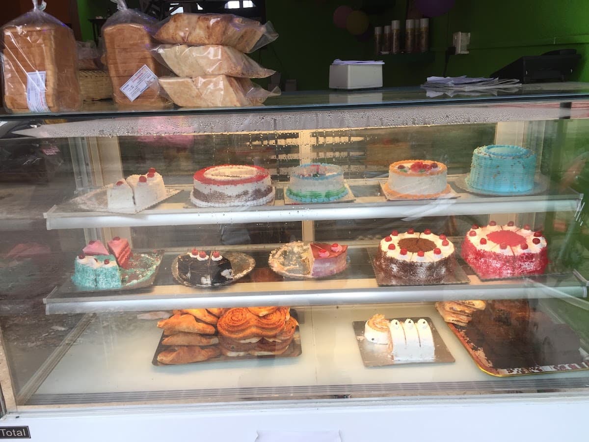 Mom's Bakery and Kitchen — photo by Mom's Bakery and Kitchen