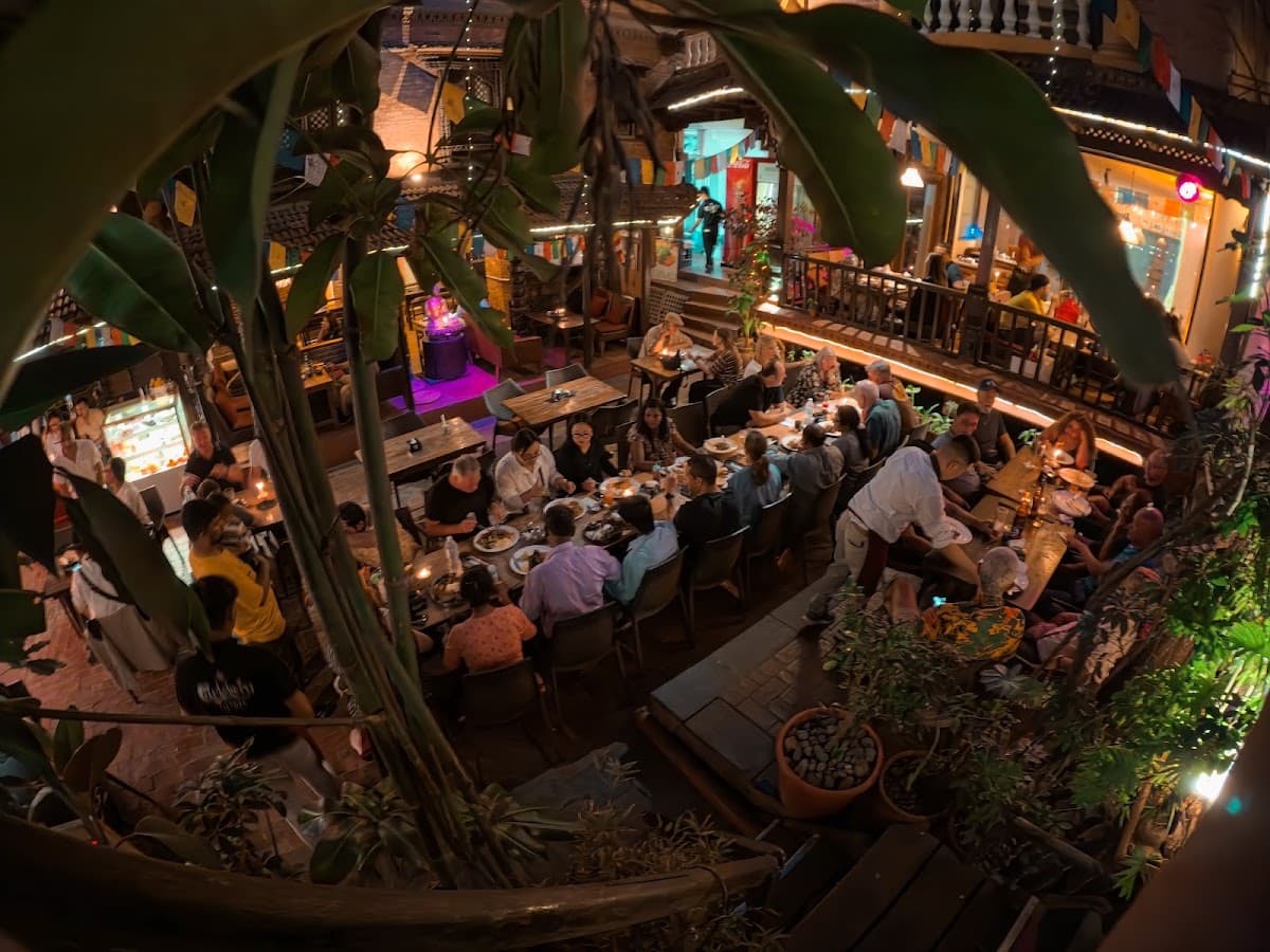New Orleans Cafe — photo by New Orleans Cafe