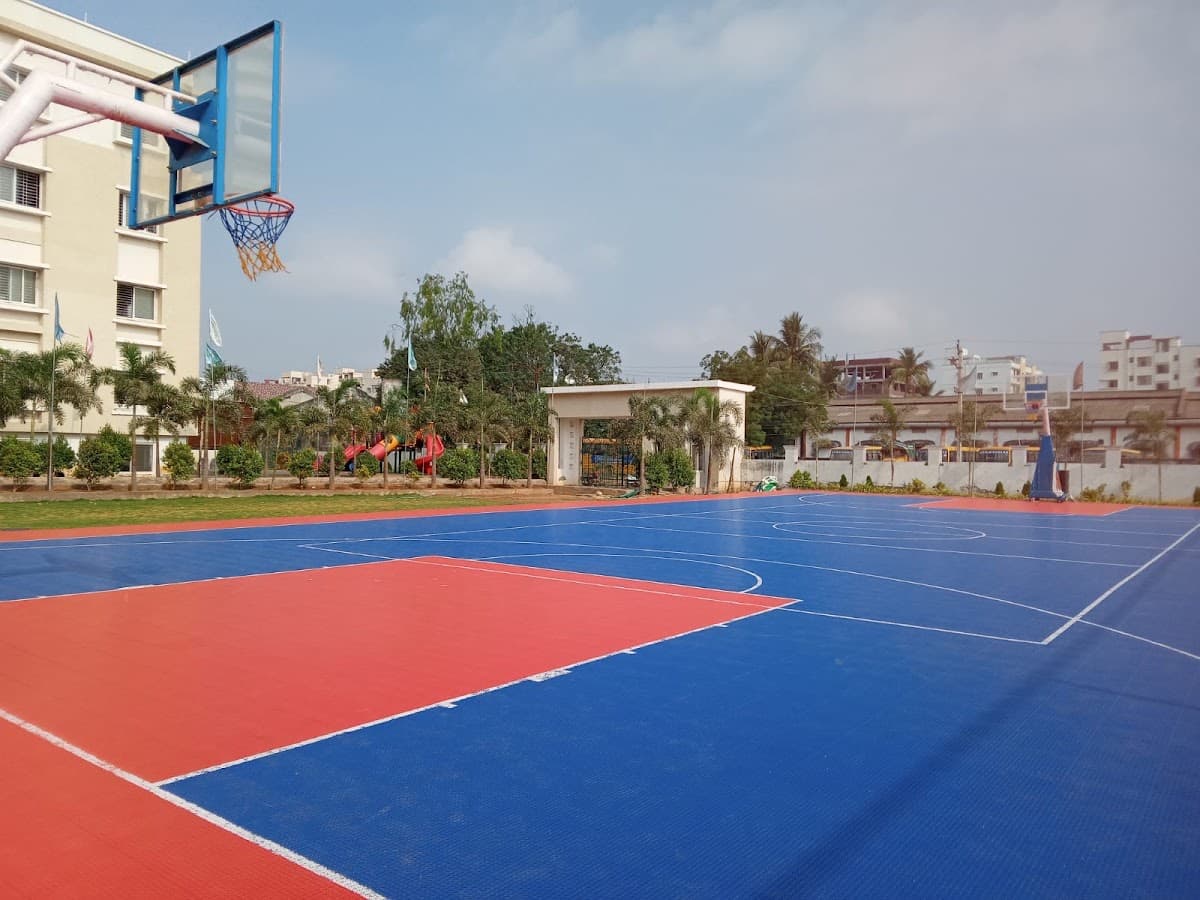 OXFORD INTERNATIONAL SCHOOL — photo by OXFORD INTERNATIONAL SCHOOL
