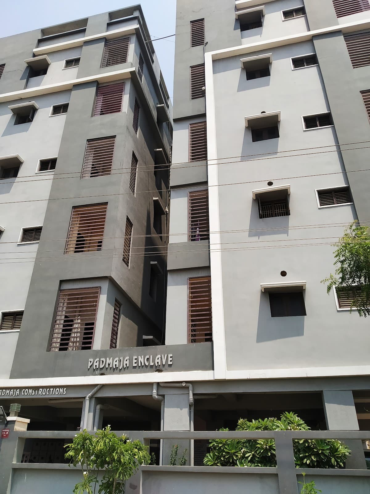 Padmaja Apartments Gorantla — photo by Alexander Seelam