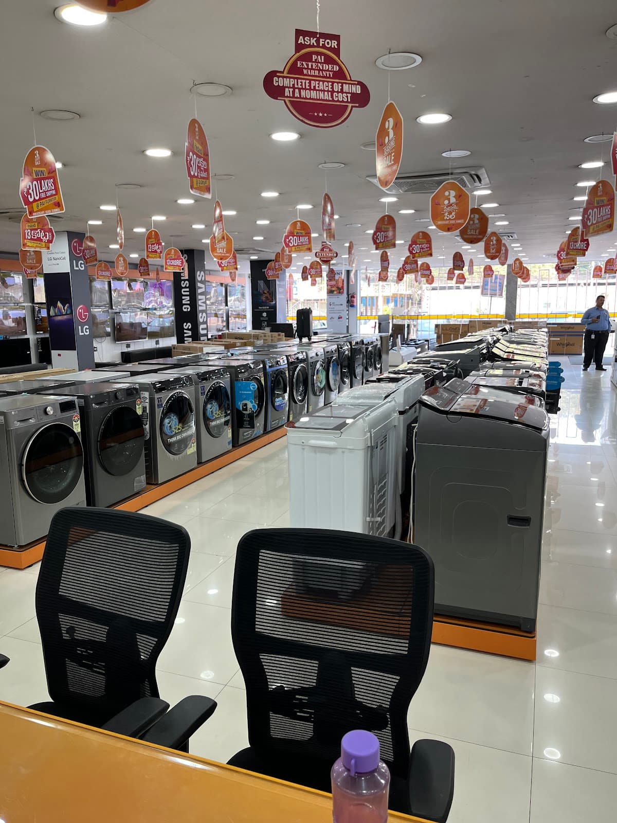 Pai International - Benz Circle — photo by Pandurangarao Bandi