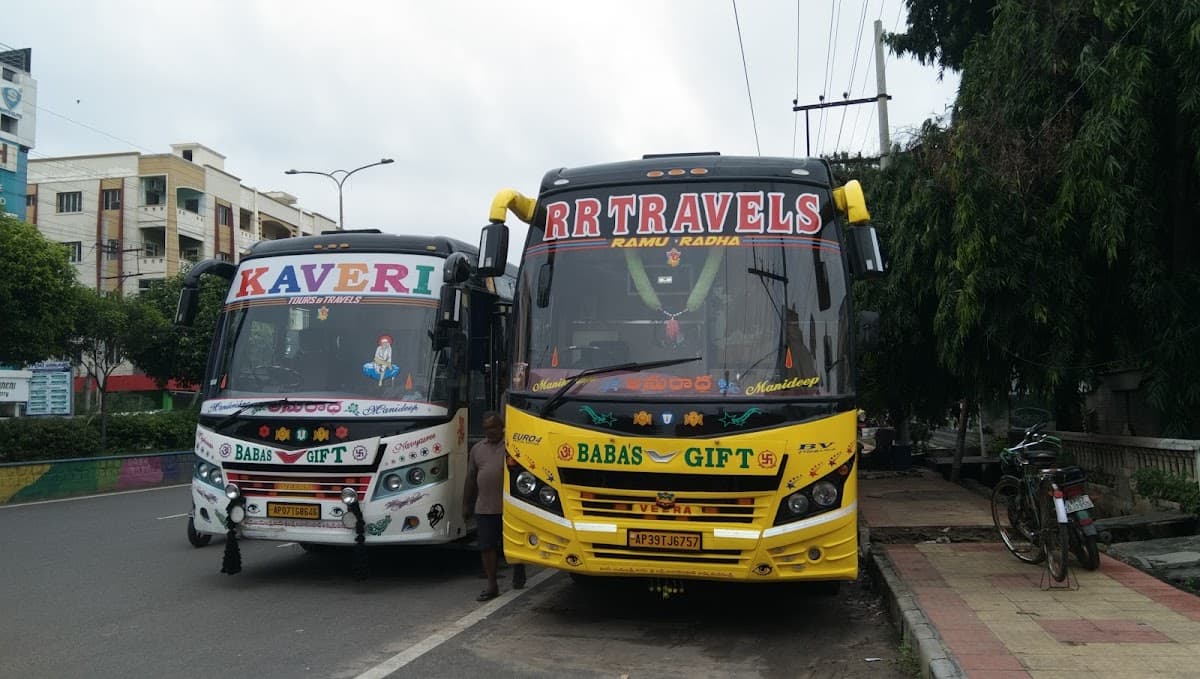 R R Travels — photo by Anuradha Katakamsetti