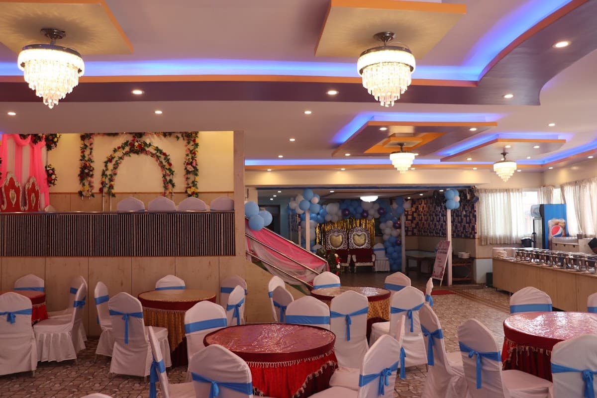 Richmond Food Cafe & Hotel — photo by Madan Shrestha
