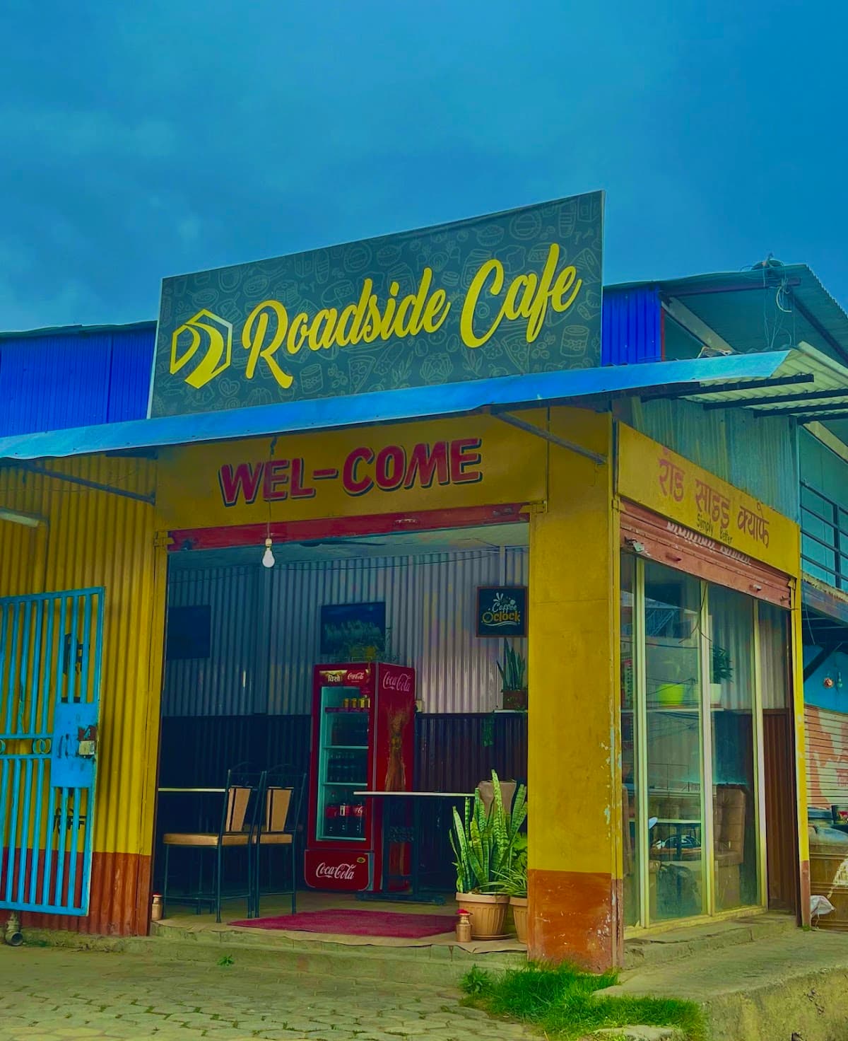 Roadside Cafe — photo by Bhupen Gurung
