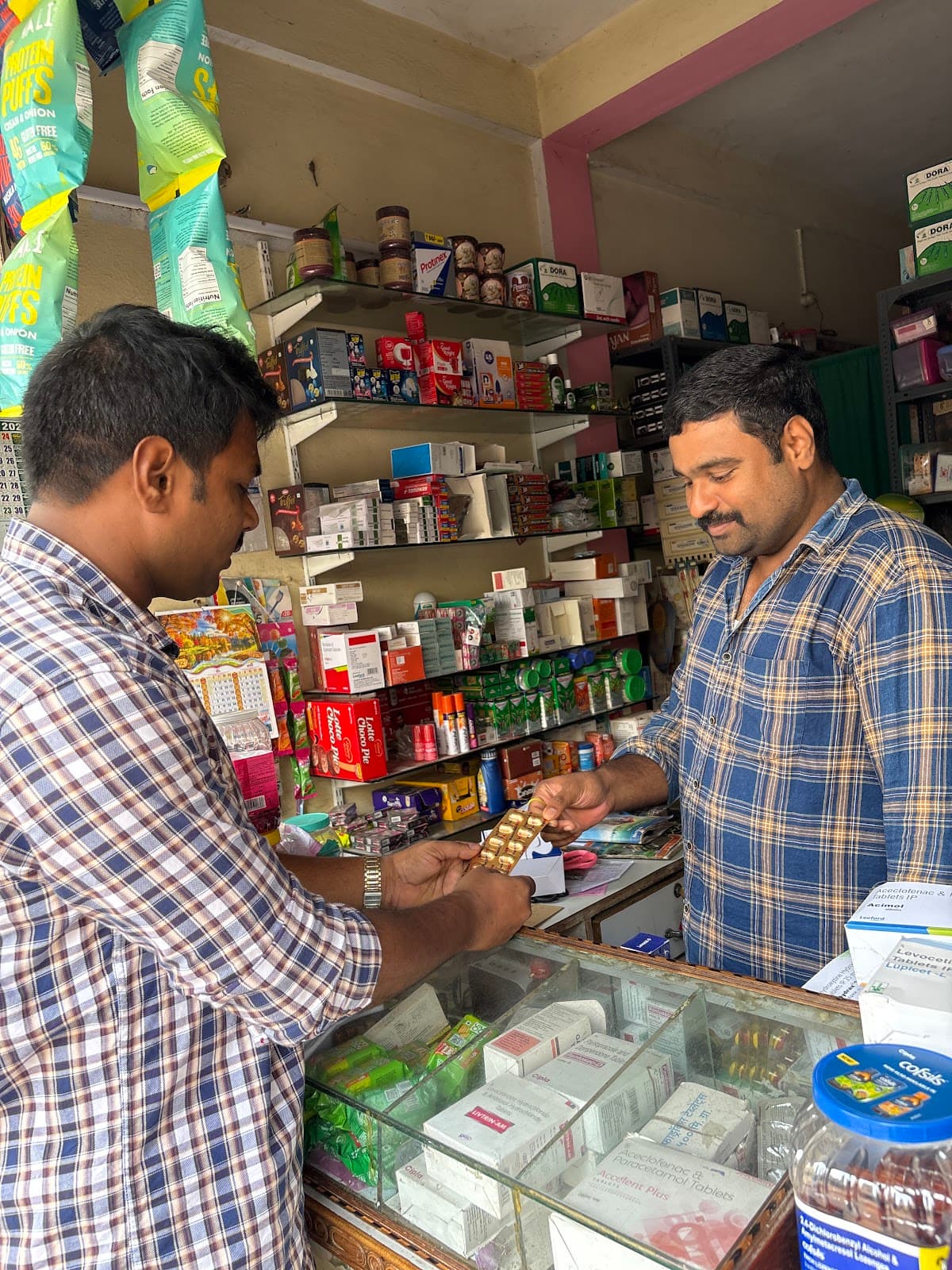 RR MEDICAL AND FANCY STORES — photo by Anji Babu