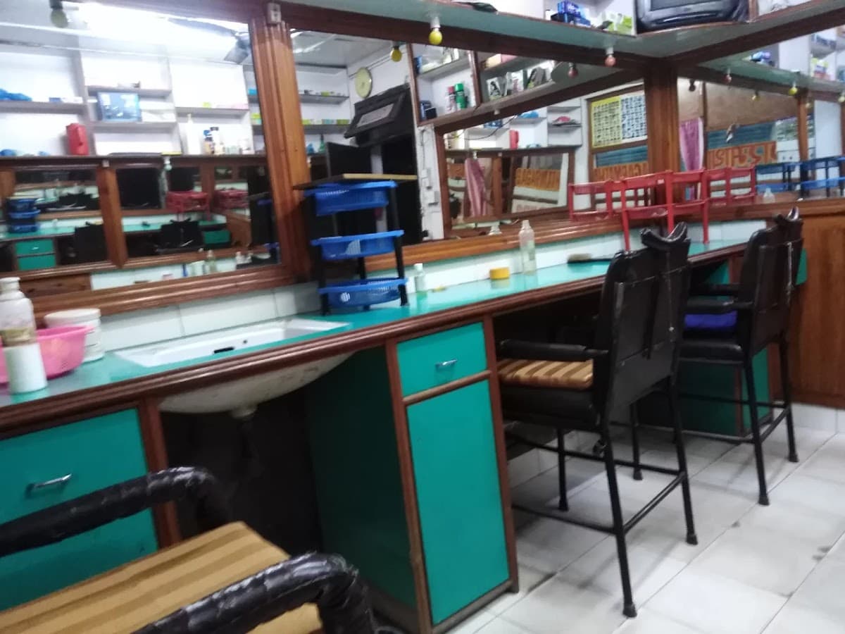 Sagarmatha Handsome Salon — photo by Manoj Thakur