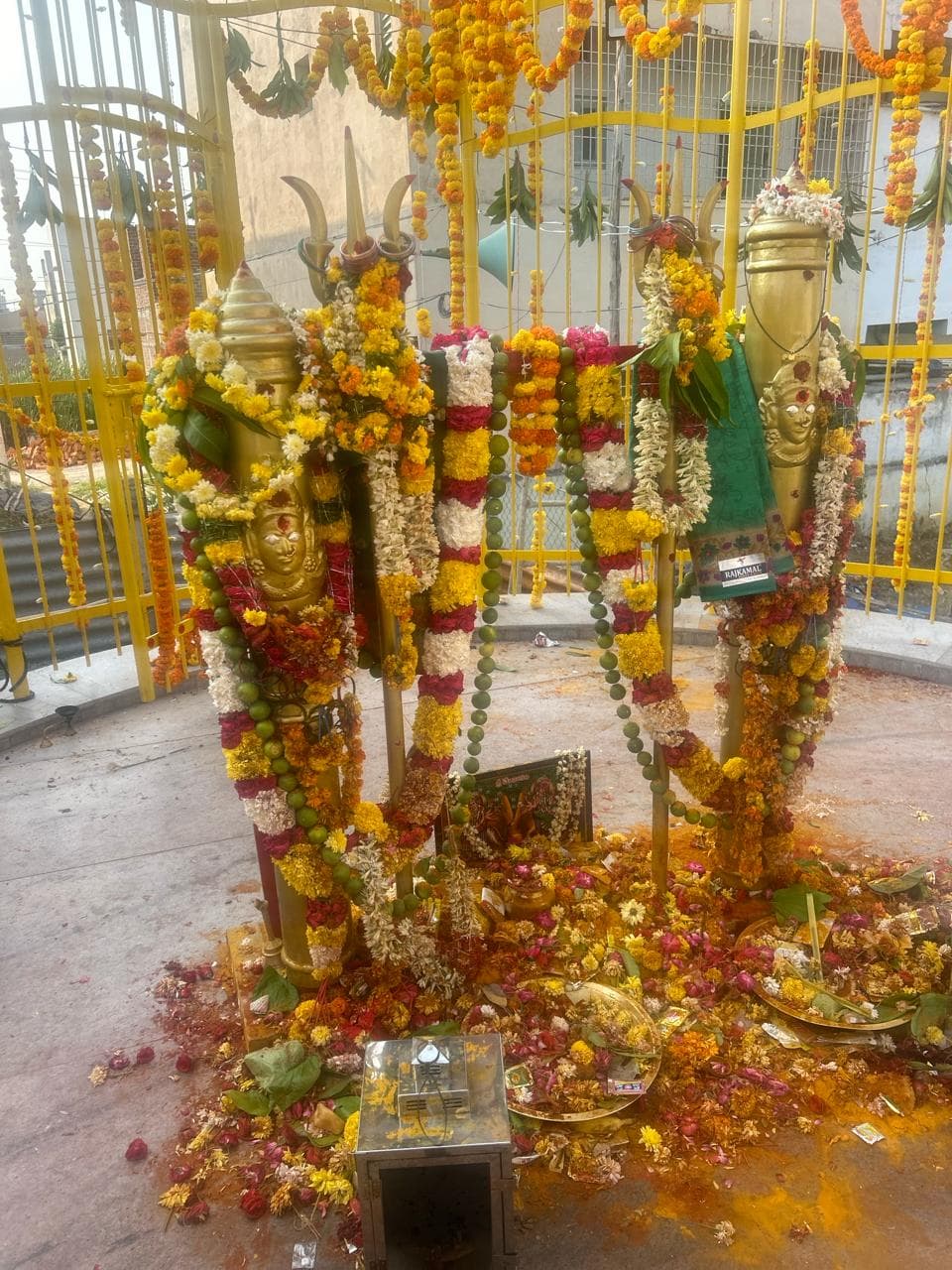 Sammakka Saralamma Devasthanam — photo by sai bathineni