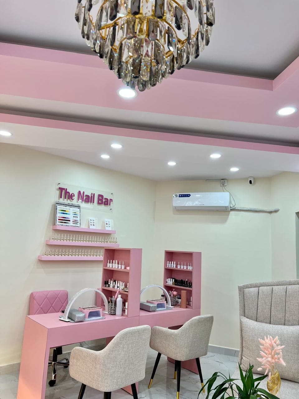 SG lashes Makeup Studio — photo by SG Lashes makeup studio