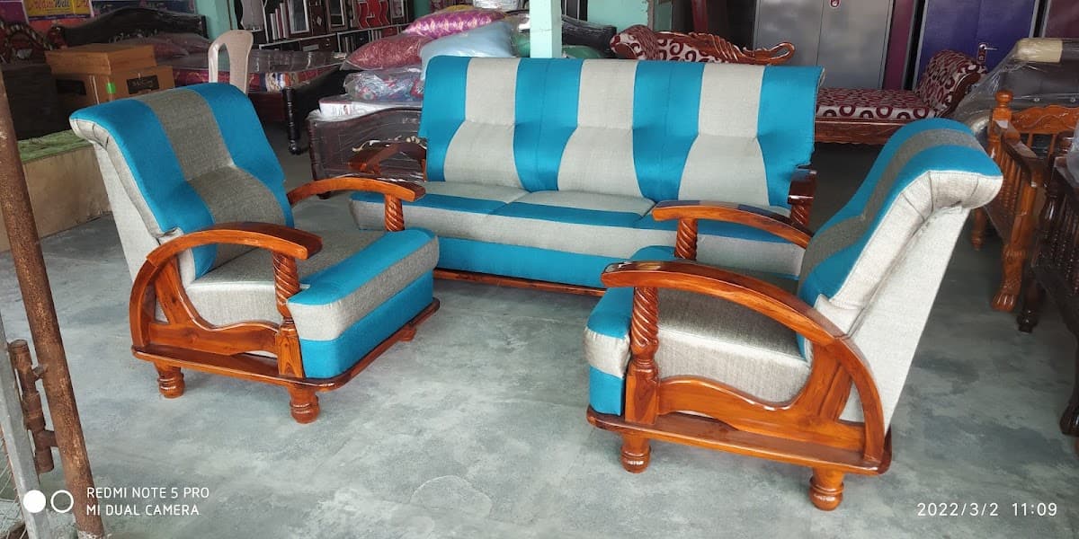SHAIK KOWSAR WOOD TURNING& FURNITURIES — photo by Shaik Salimunnisa