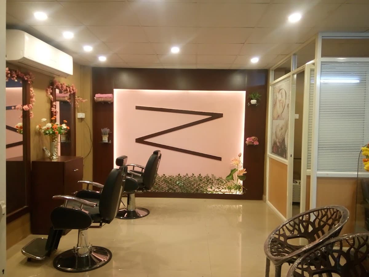 She "N" Shine Herbal beauty clinic — photo by Sai Meghana Ganta