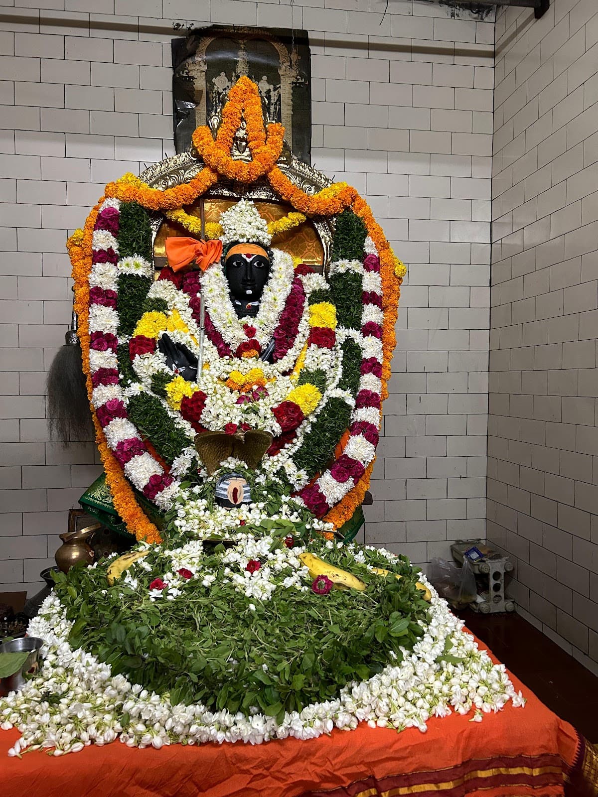 Shri Kanchi Kaamakoti Shankara Matha - Guntur Branch — photo by NARASIMHARAO CHUNDURU