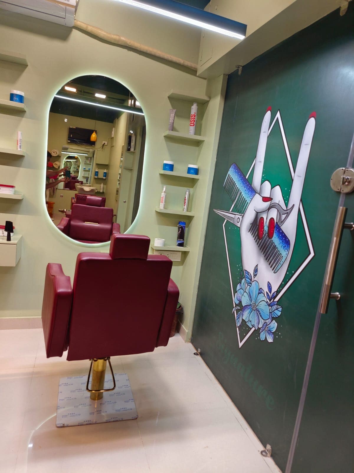 Signature Hair & Beauty Unisex salon -by Cherry — photo by Signature Hair & Beauty Unisex salon -by Cherry