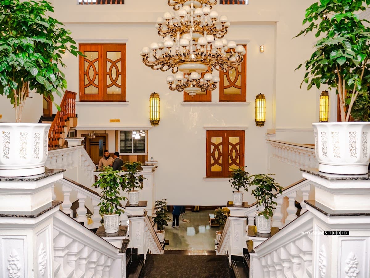 Smart Mahal — photo by Smart Mahal