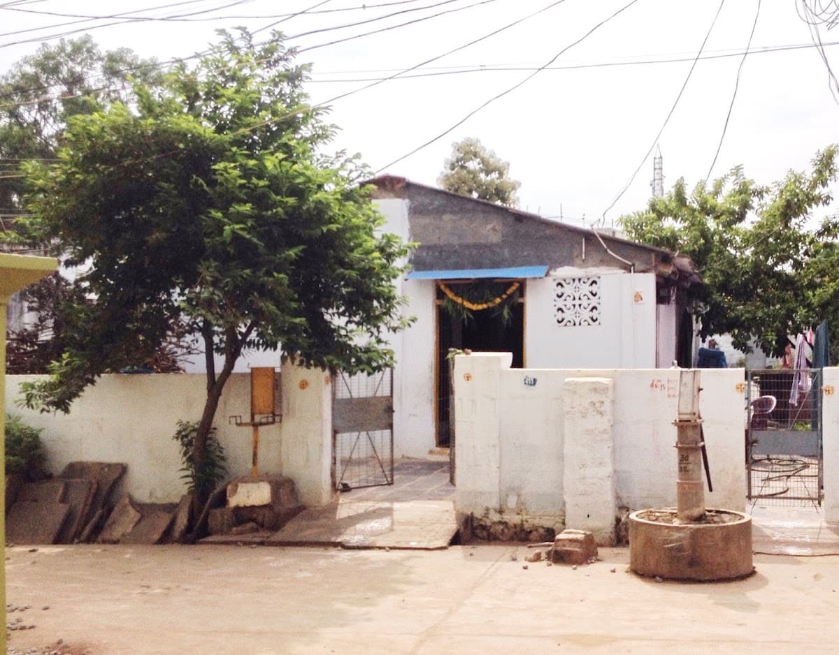 Sri Deepti Convent School — photo by Sai Kumar