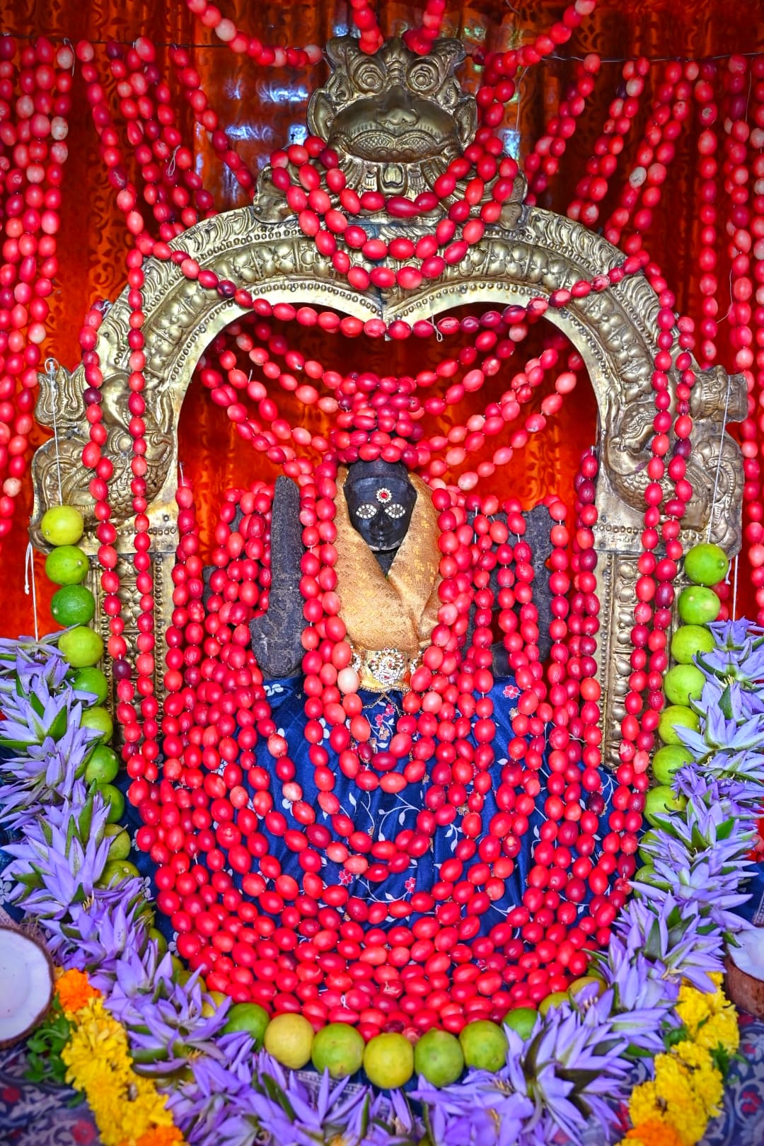 Sri Mahalakshmi Temple — photo by VVR UMAMAHESWARARAO