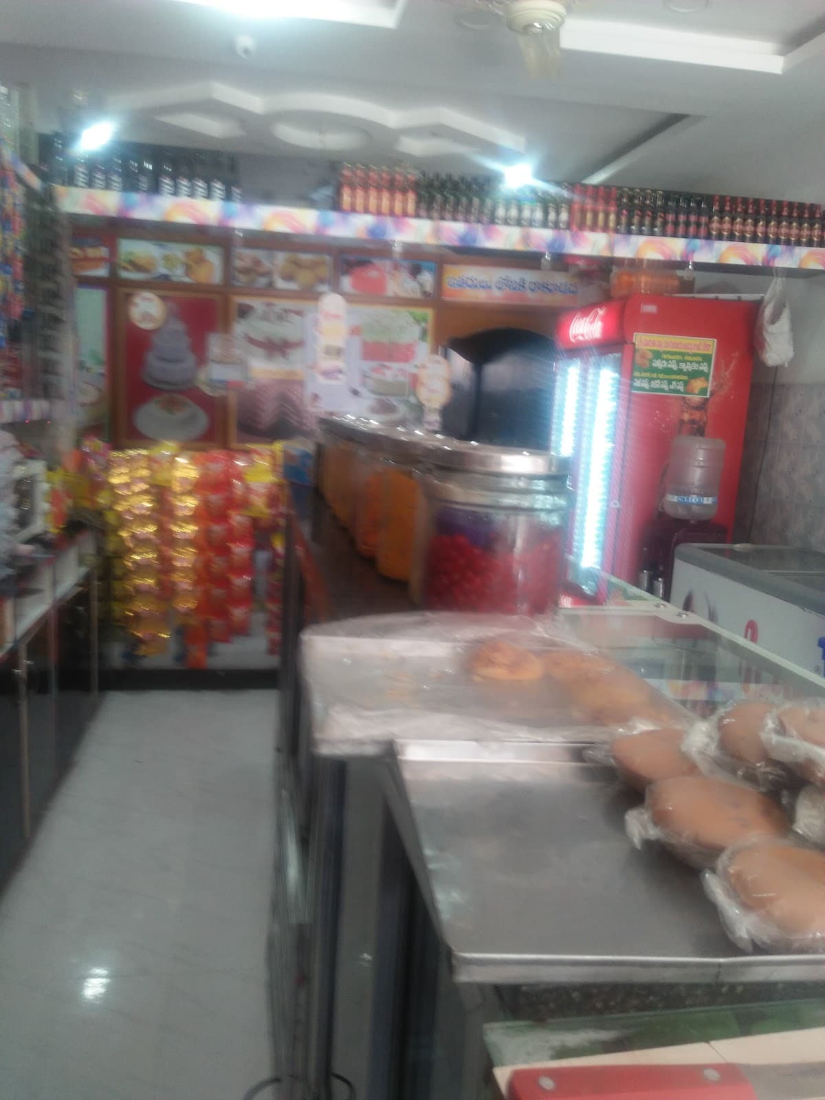 Sri Maruthi New Bengaluru Ayyangar Bakery — photo by Maheshgowda Mahesh