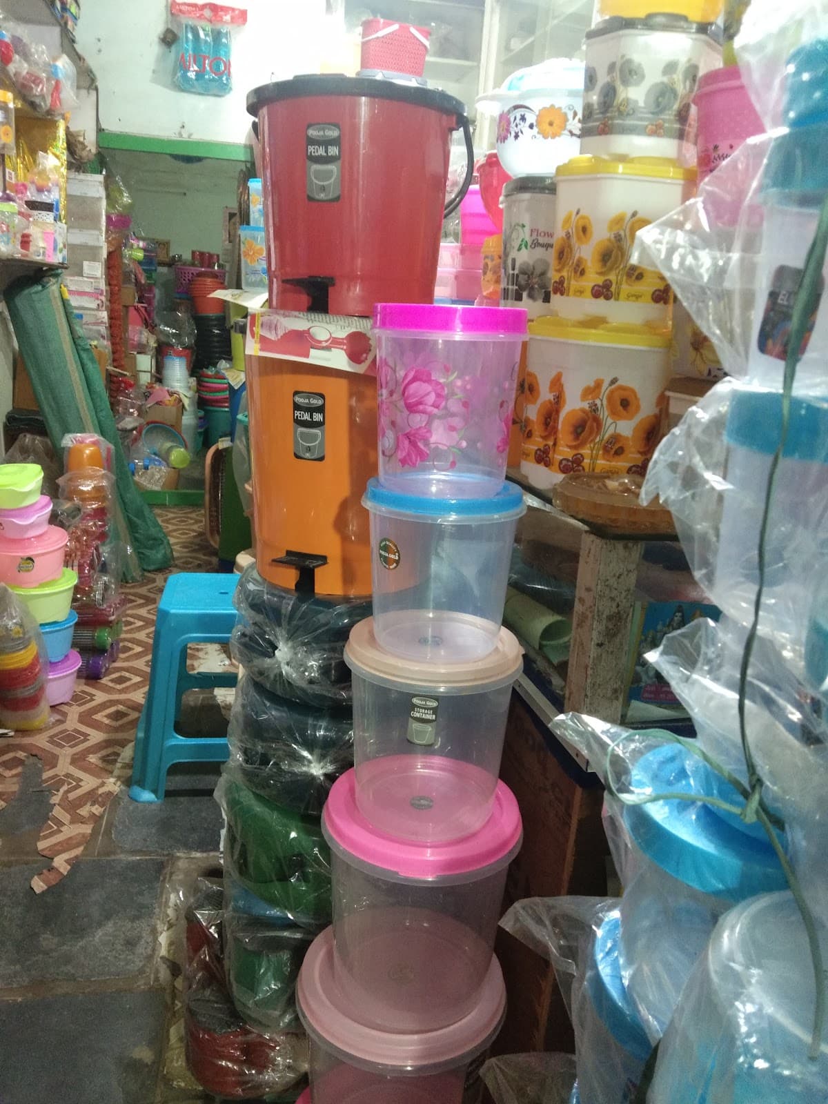 Sri Sai Fancy & General Stores, plastic shop — photo by Sri Sai Fancy & General Stores