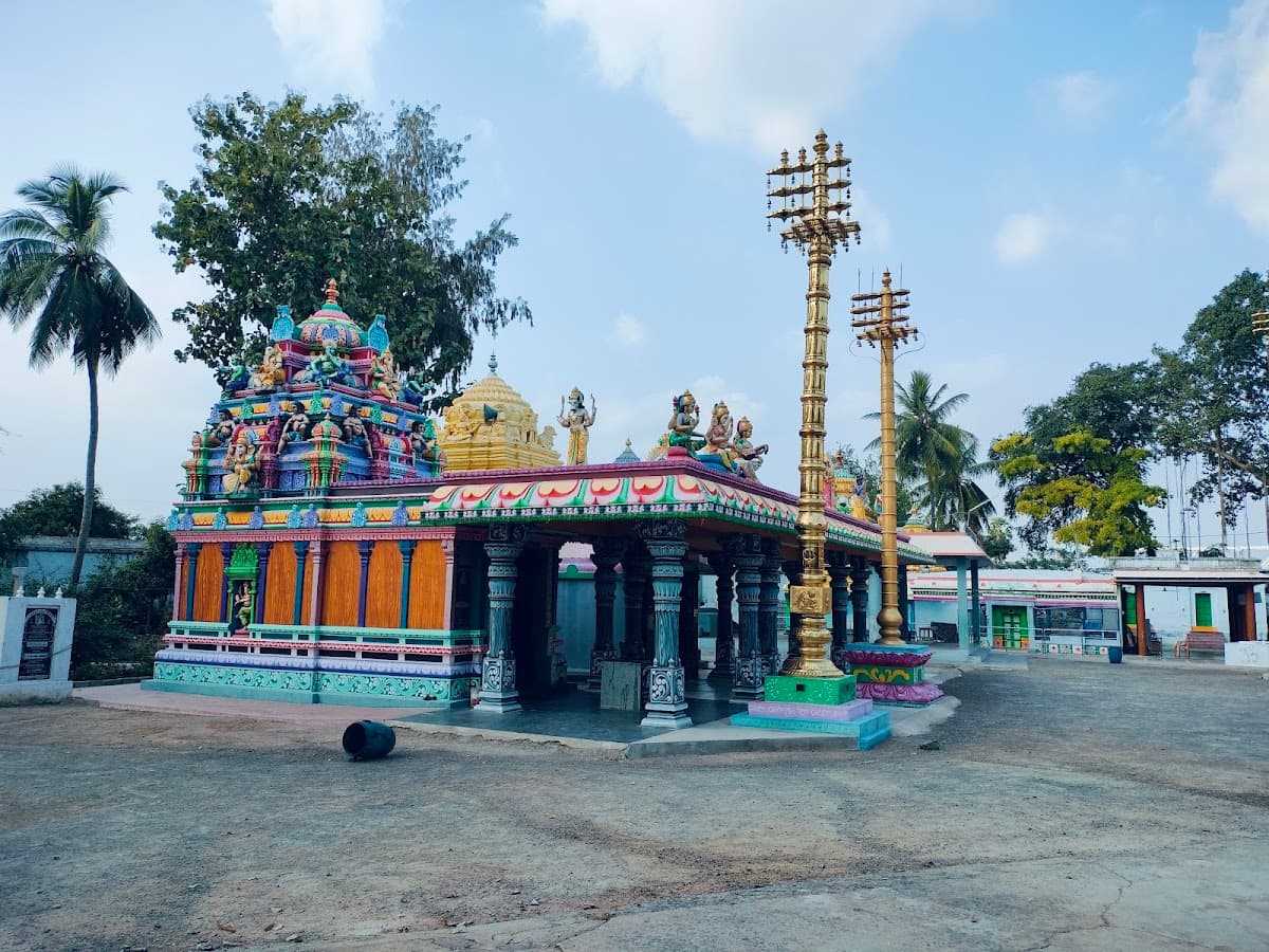 Sri Sangameswara Swamy Temple — photo by AK S