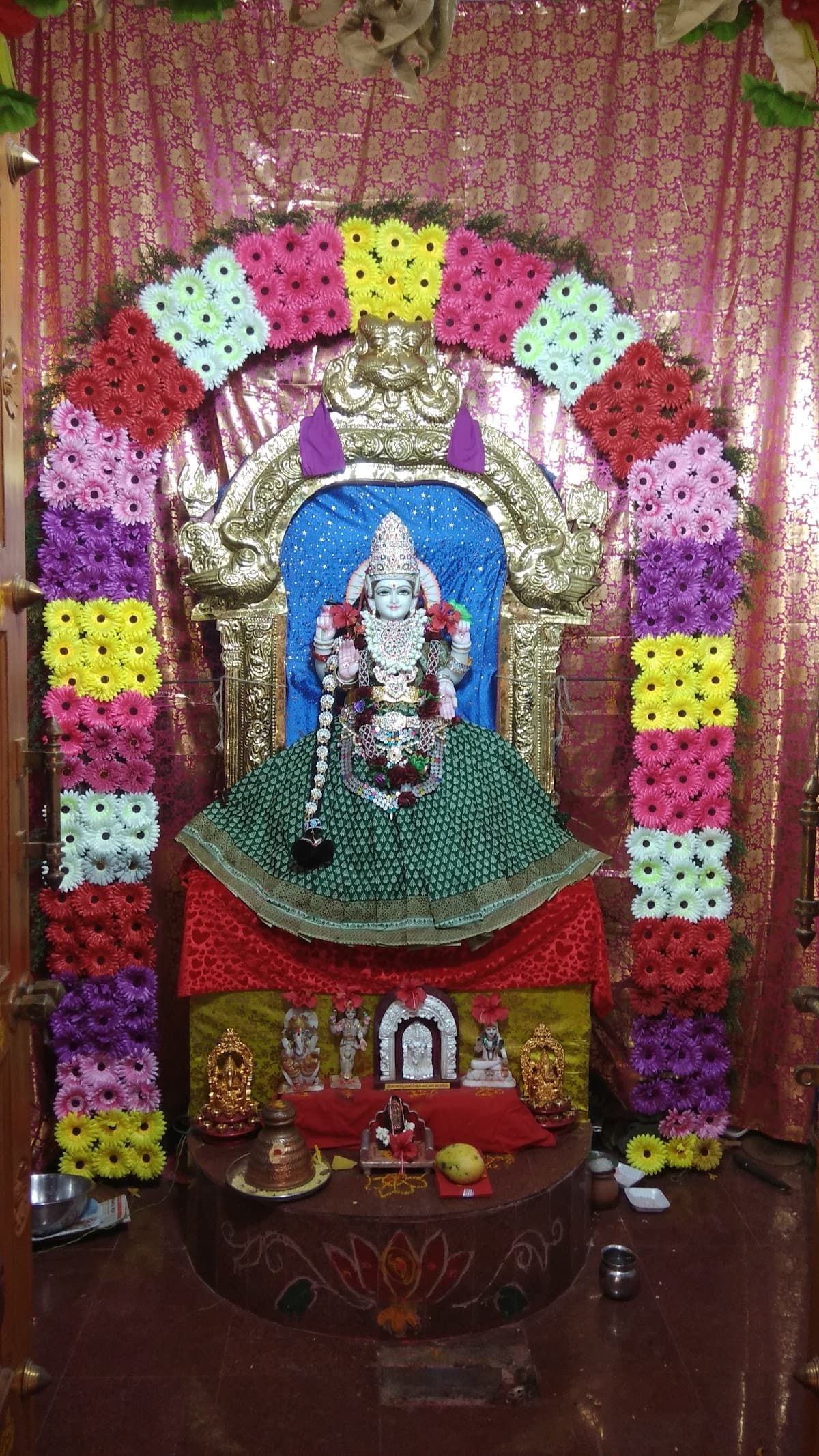 Sri Vasavi Kanyaka Parameswari Temple, Ananthavarappadu, Andhra Pradesh. — photo by mittinthi vishwanath