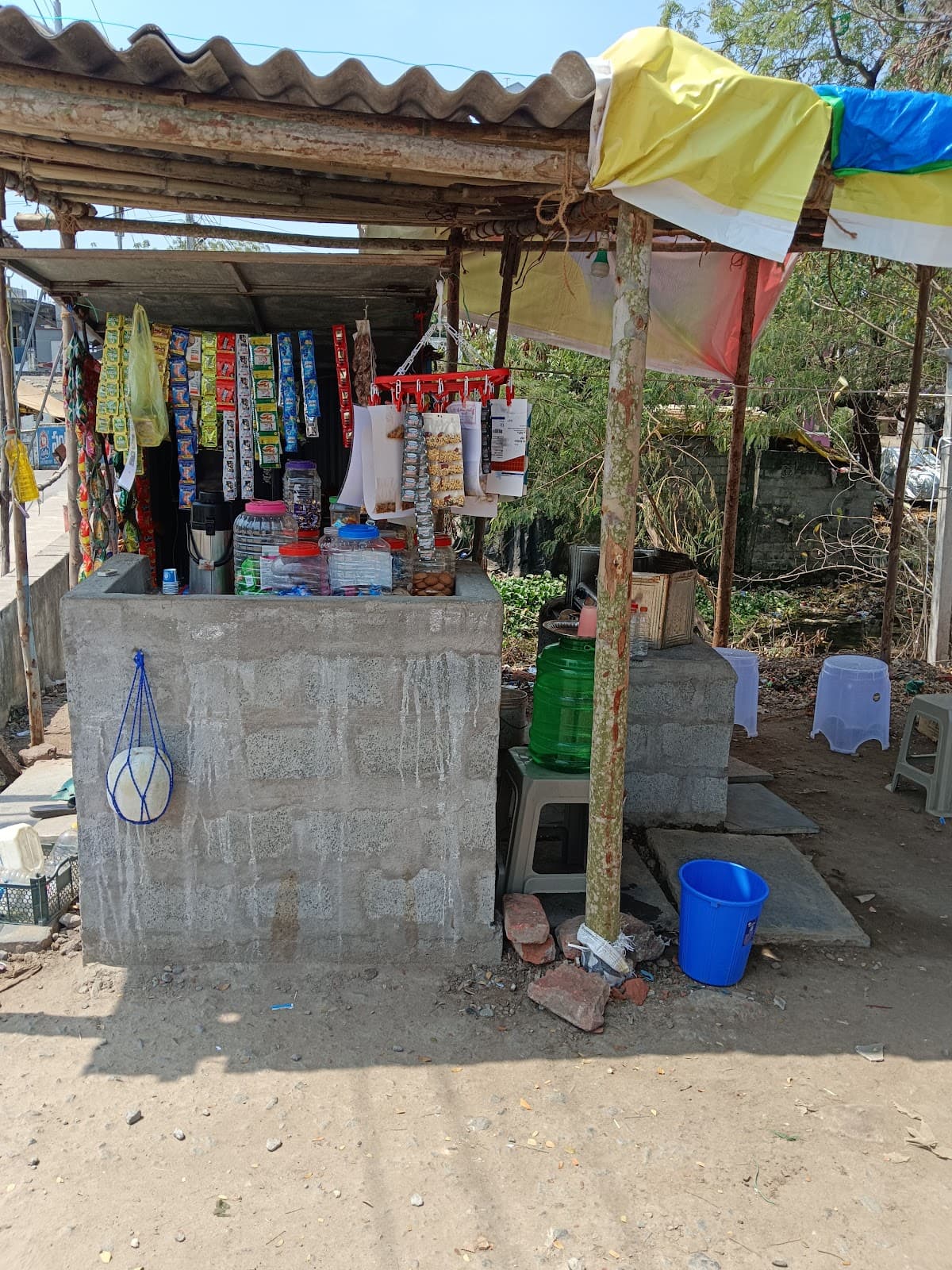 Srinivas tea and cooldrinks — photo by Srinivas Annapareddy