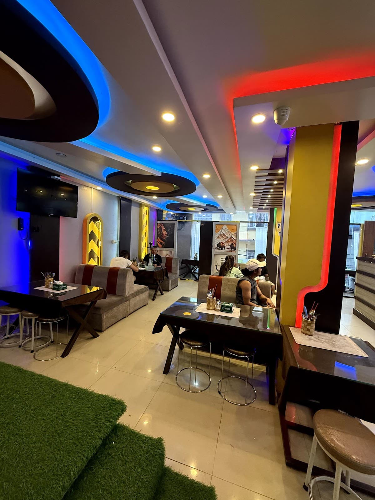 The Heaven Bar and Restaurant — photo by The Heaven Bar and Restaurant