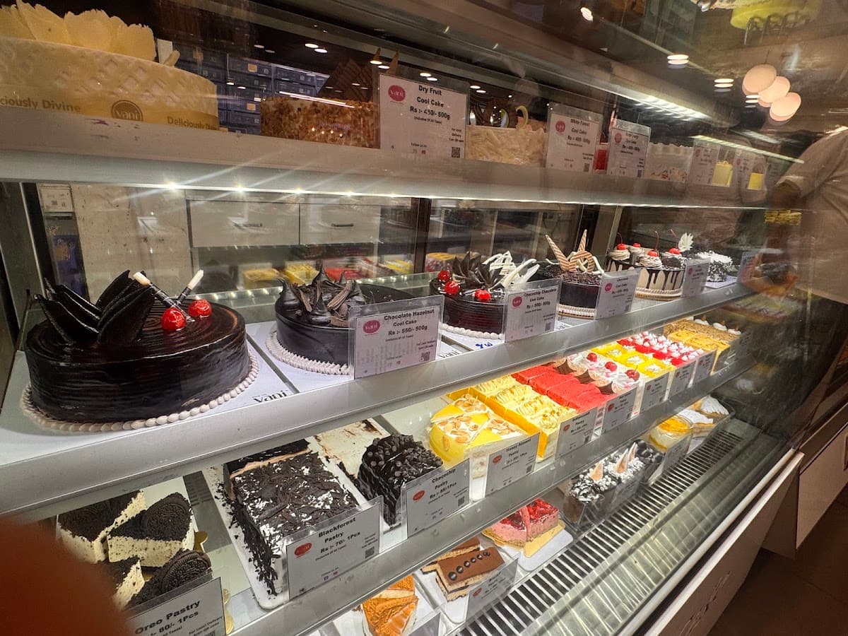 Vani Sweets - Tikkle Road — photo by Vani Sweets - Tikkle Road