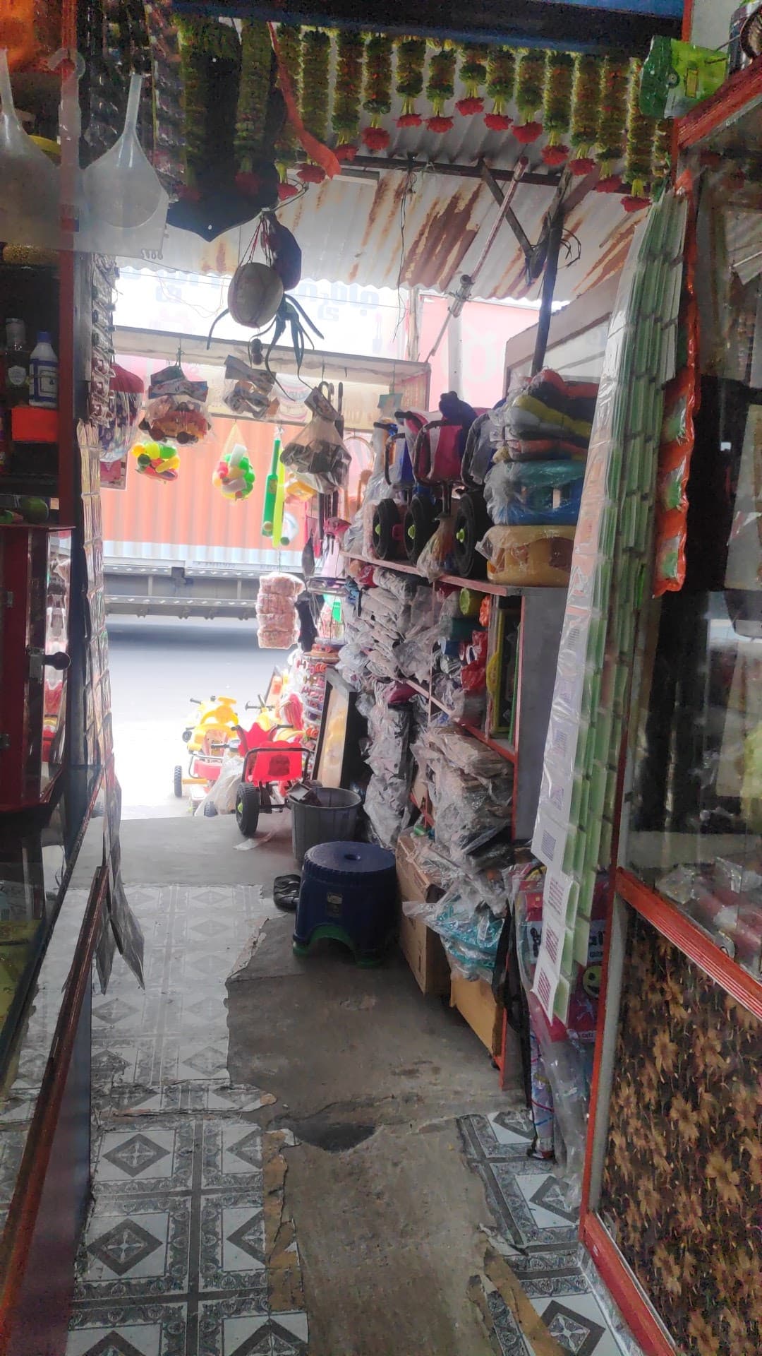 VARA LAKSHMI FANCY &GENERAL STORES — photo by Raja prajpath