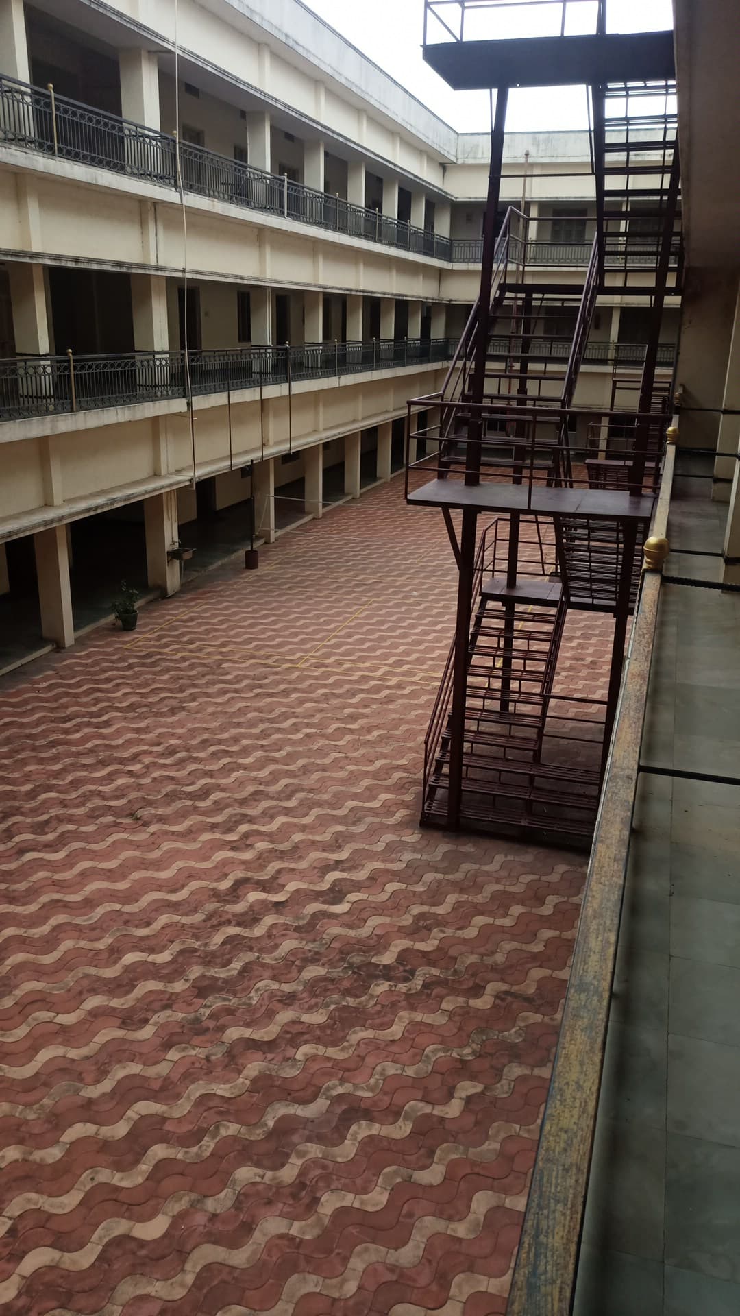 Victoria college of pharmacy — photo by Ganesh Annavarapu